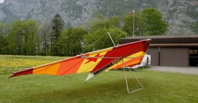 Hang glider : Bergstar 2 ; Manufacturer : Bicla