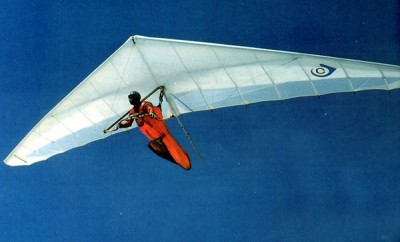 Hang glider : Colt ; Manufacturer : Tecma Sport