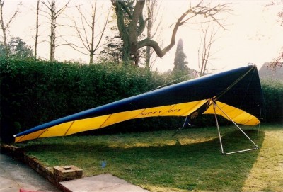 Hang glider : Gipsy Cfx ; Manufacturer : Skyhook