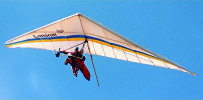 Hang glider : Laminar Bip ; Manufacturer : Icaro 2000