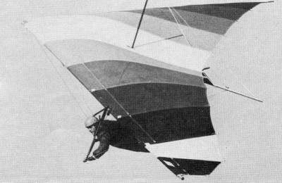 Hang glider : Lancer 4 ; Manufacturer : Pacific  Kites