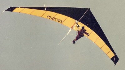 Hang glider : Phoenix Mariah ; Manufacturer : Delta Wing Kites and Gliders