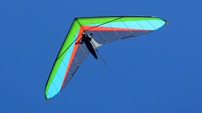 Hang glider : Piuma ; Manufacturer : Icaro 2000