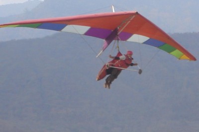 Hang glider : Proer ; Manufacturer : Progressive Aircraft