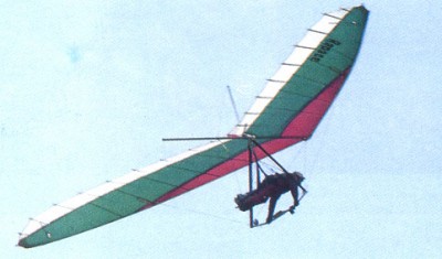 Hang glider : Rapace ; Manufacturer : Aerotec