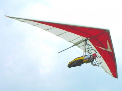 Hang glider : Rio ; Manufacturer : Avian Hang Gliders