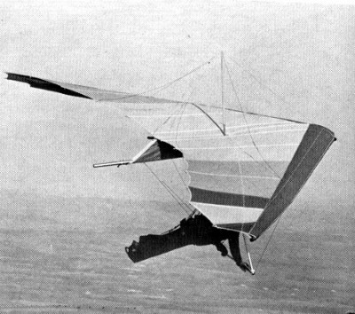 Hang glider : Sabre ; Manufacturer : Skyhook
