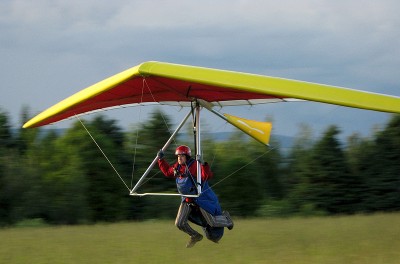 Hang glider : Sensor 610 Cf4 ; Manufacturer : Seedwings (Usa)