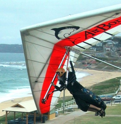 Hang glider : Shark ; Manufacturer : Airborne