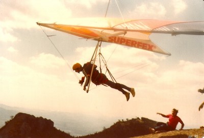 Hang glider : Superfex ; Manufacturer : Finsterwalder