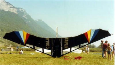 Hang glider : Taifun ; Manufacturer : Zetka