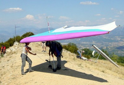 Hang glider : Uno ; Manufacturer : Firebird Sky Sport AG