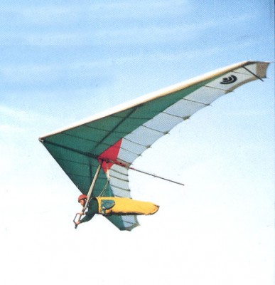 Hang glider : Voyageur ; Manufacturer : Synairgie