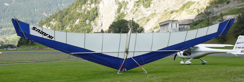 Photo Hang glider : IKARUS 800 (Ikarus Delta Ag Interlaken)