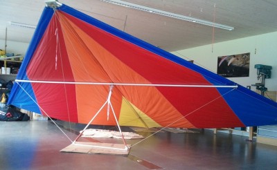 Hang glider : Bergfex ; Manufacturer : Finsterwalder