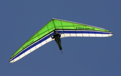 Hang glider : Crossover ; Manufacturer : Seedwings Europe