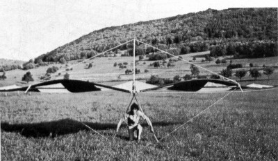 Hang glider : Eden ; Manufacturer : Manufacture dAiles Volantes