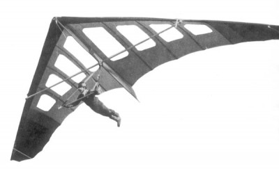 Hang glider : Javelot ; Manufacturer : Winds Wings