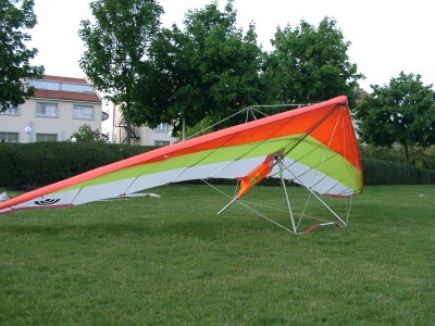 Hang glider : JeanS ; Manufacturer : Synairgie