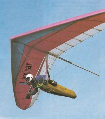 Hang glider : Laminar 13 14 ; Manufacturer : Icaro 2000
