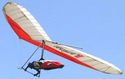 Hang glider : Laminar St ; Manufacturer : Icaro 2000