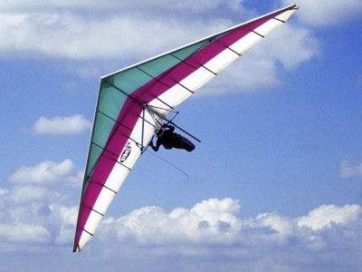 Hang glider : Sting 2 ; Manufacturer : Airborne
